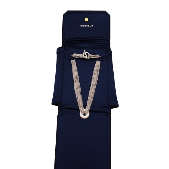 TIFFANY & CO. STERLING SILVER MESH CIRCLE NECKLACE - Picture 4 of 6